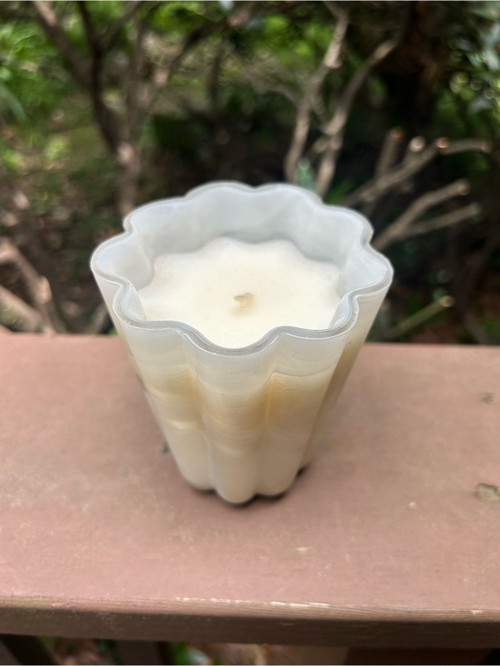 Anthropologie Cream Scalloped Flower Candle